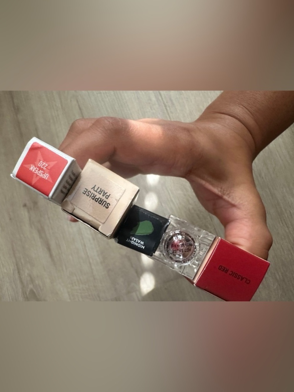 High end lip bundle - Picture 2 of 2